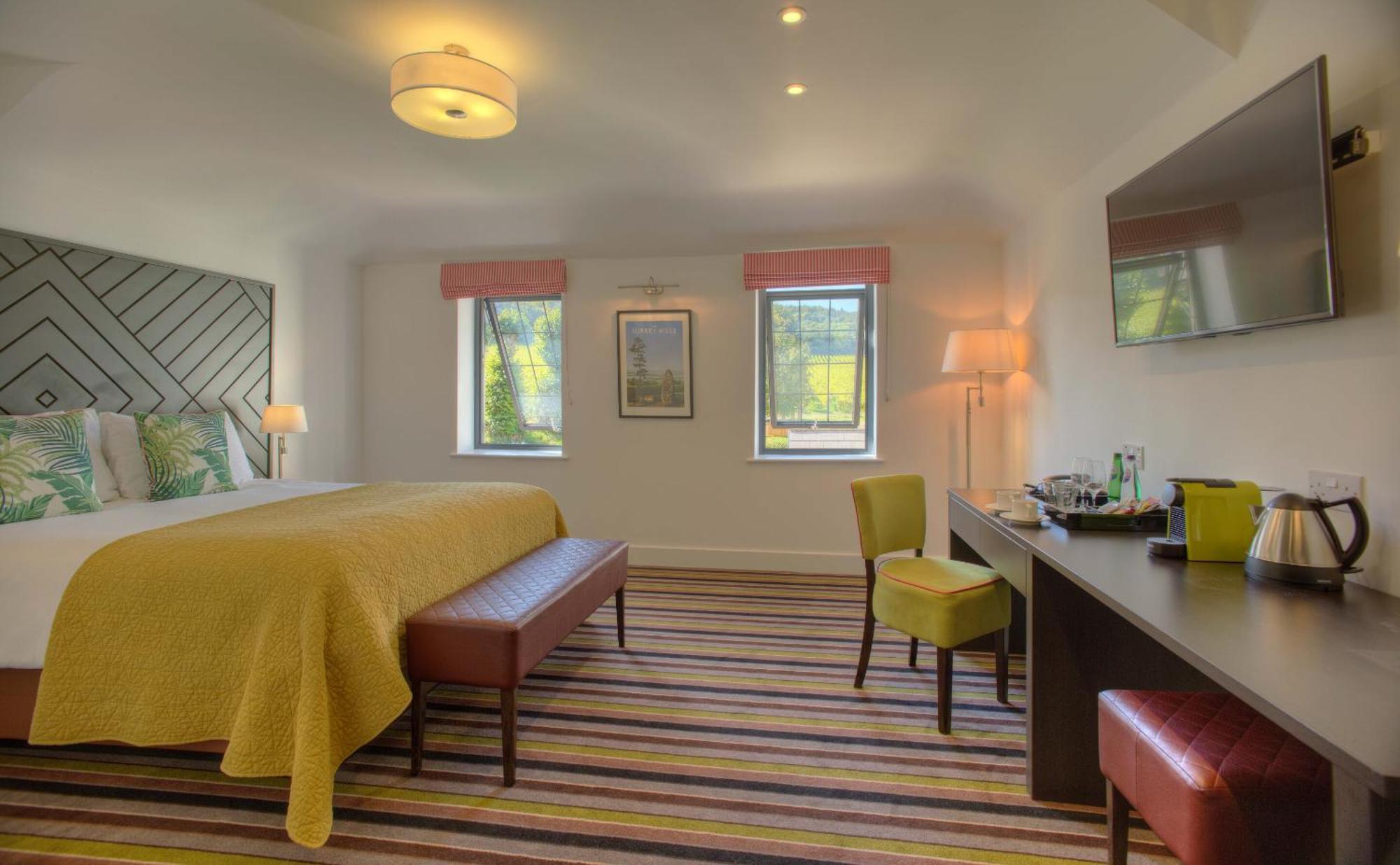 Denbies Vineyard Hotel دوركينغ الغرفة الصورة